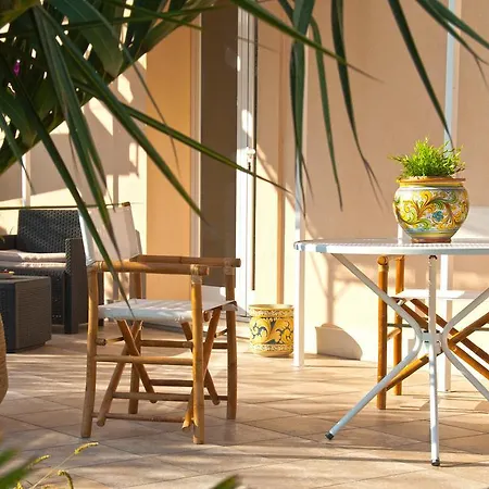 Alimede Apartmán *